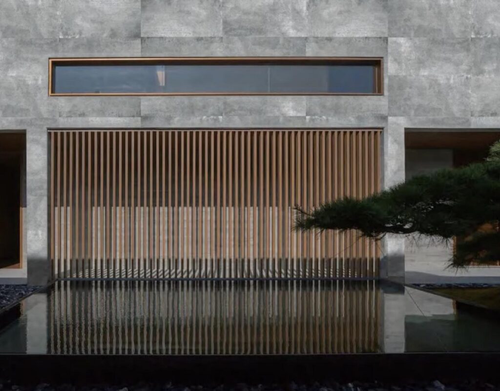 Pared de piedra suave con detalles de madera