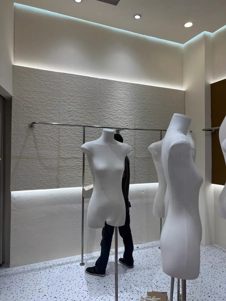 flexible stone use for clothes shop